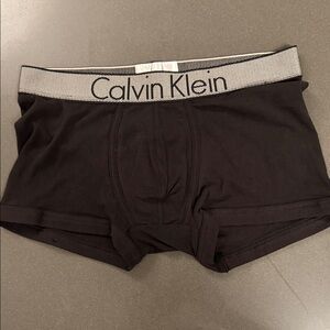 New Calvin Klein Men's Black Boxer Briefs / Low Rise Trunk in Egyptian Cotton